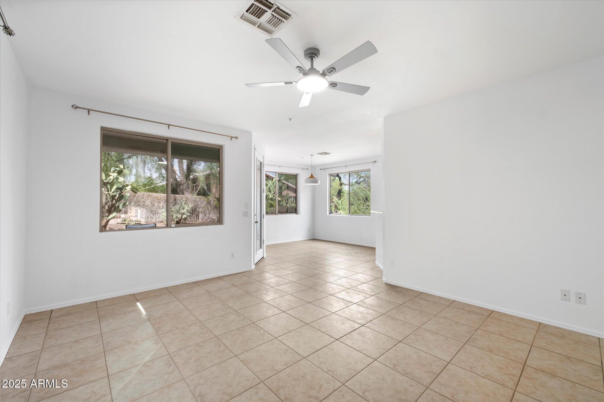 14046 N EDGEWORTH Drive B