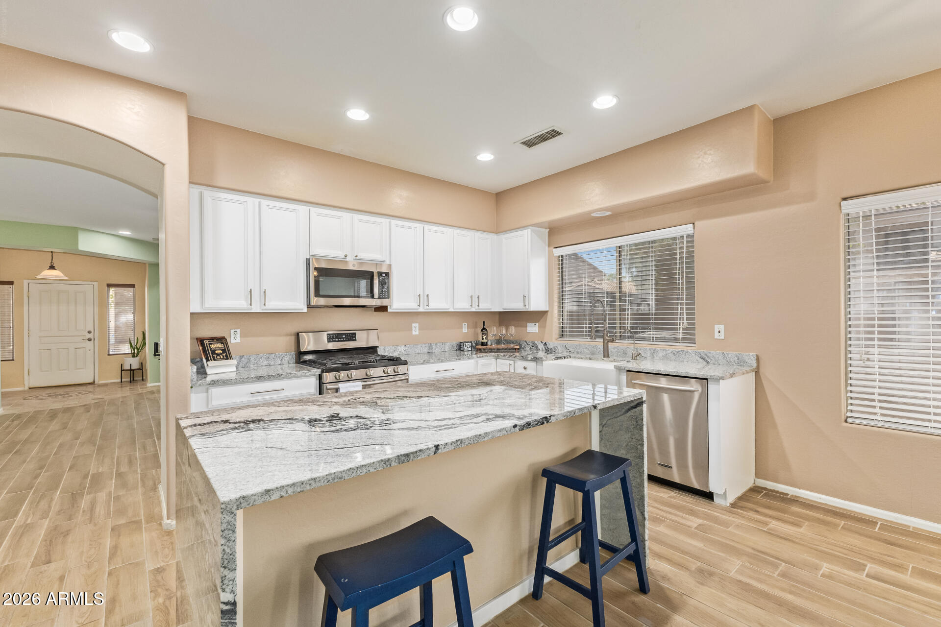 17462 W YAVAPAI Street