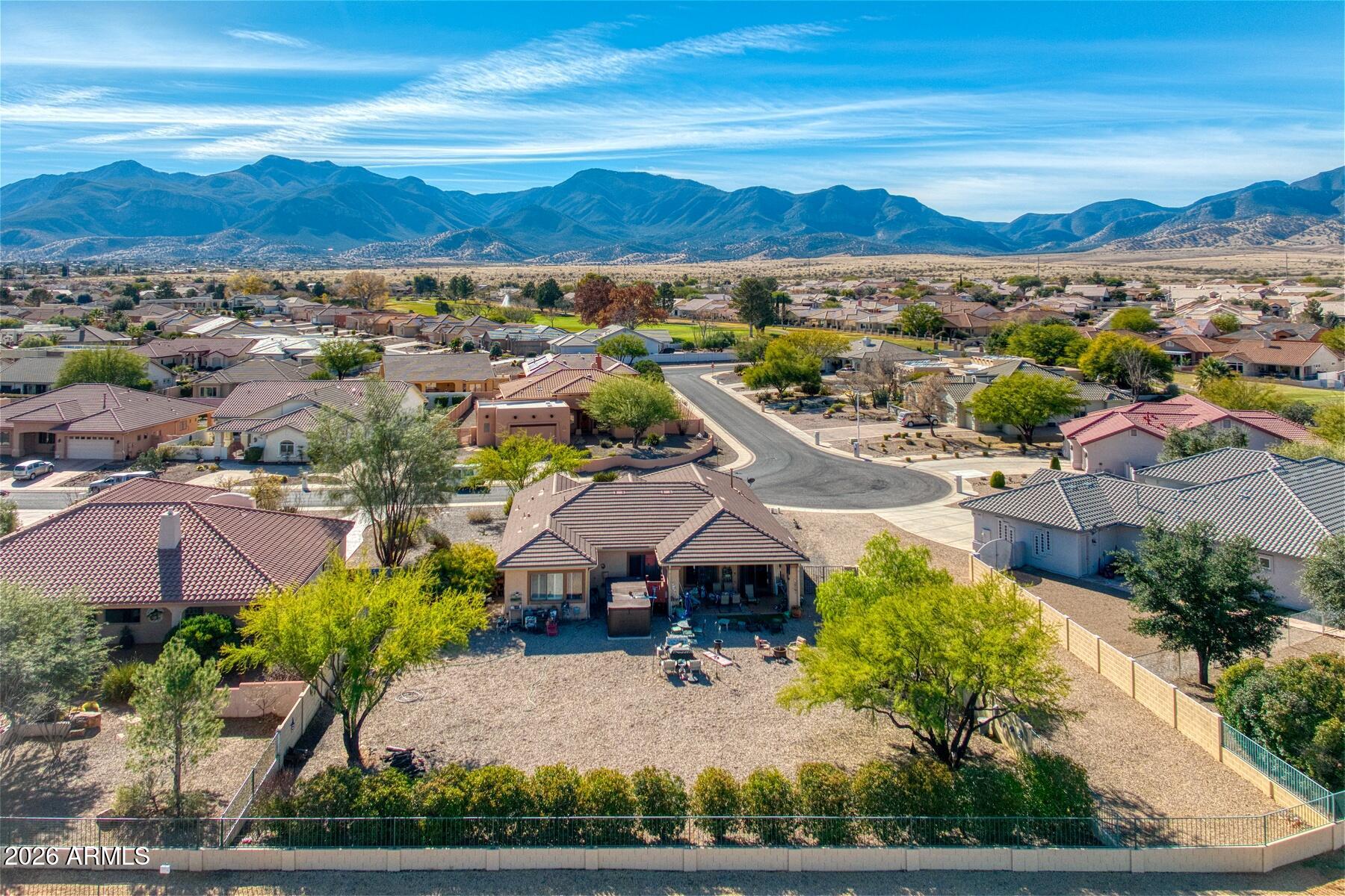 2621 KNOLLRIDGE Drive