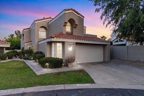 Photo of 4021 E Laurel Lane NE, Phoenix, AZ 85028 (MLS # 7030433)