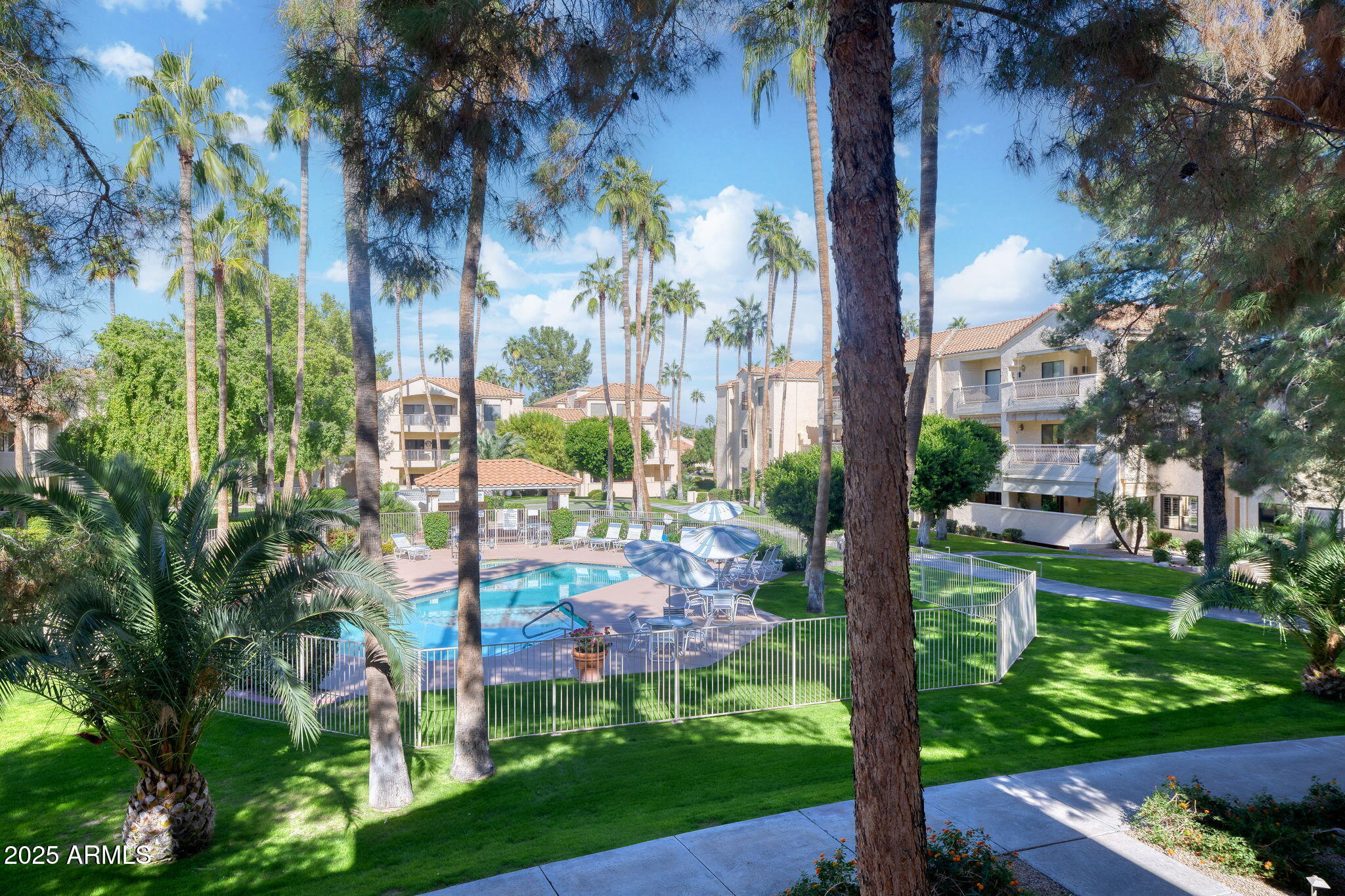 19400 N WESTBROOK Parkway 216