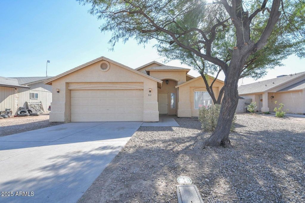 Photo of 5111 W Warren Drive, Casa Grande, AZ 85194 (MLS # 6961977)