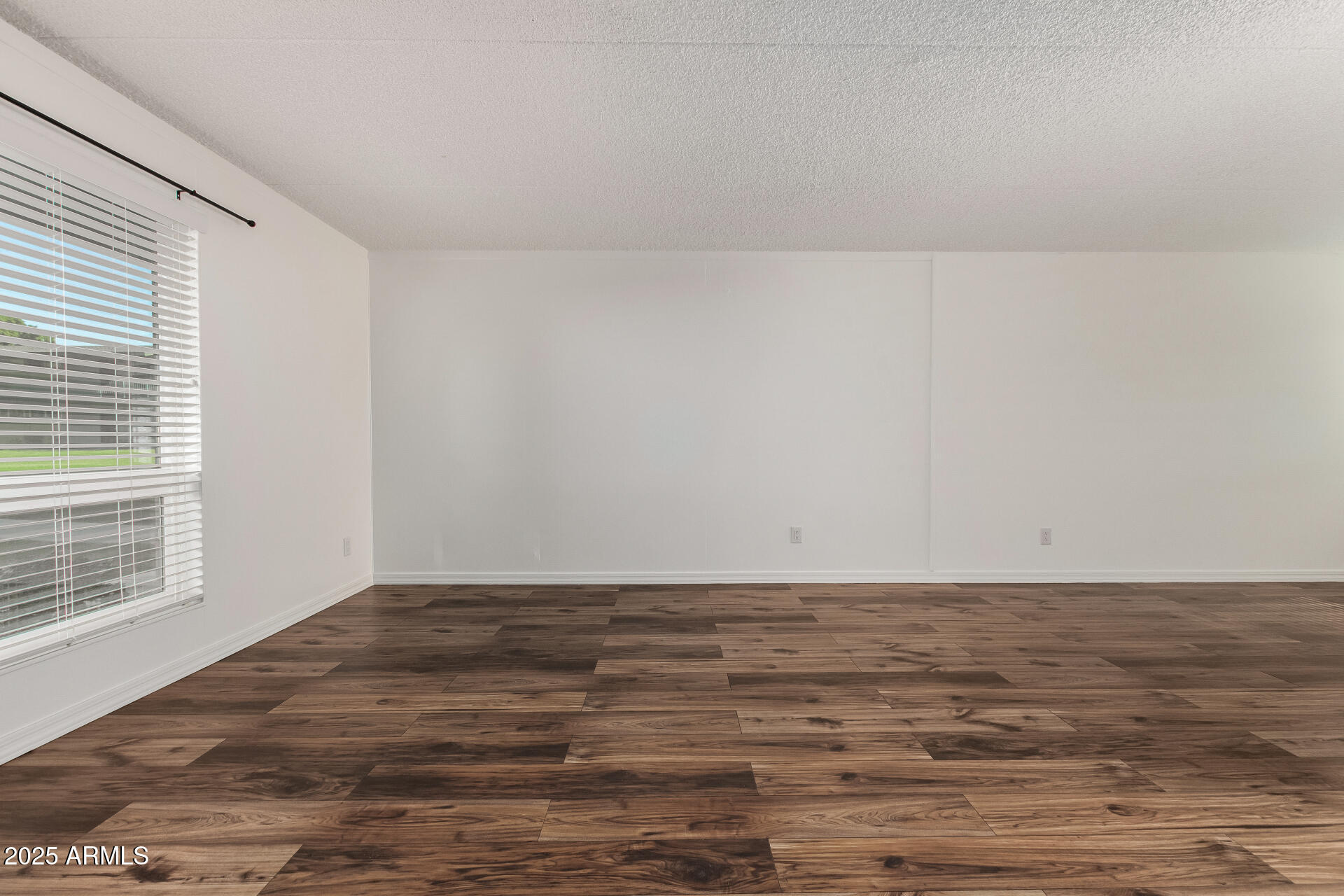 7141 N 16TH Street 35