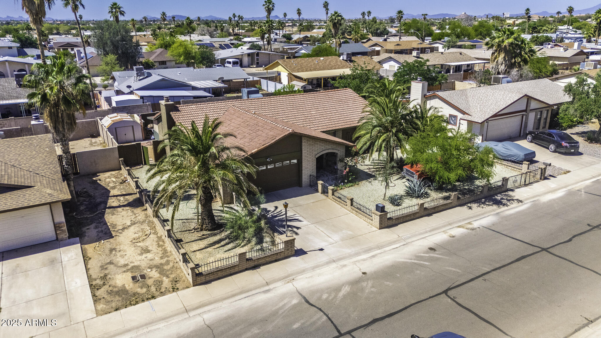 Homes 4 1191 E AVENIDA FRESCA Street