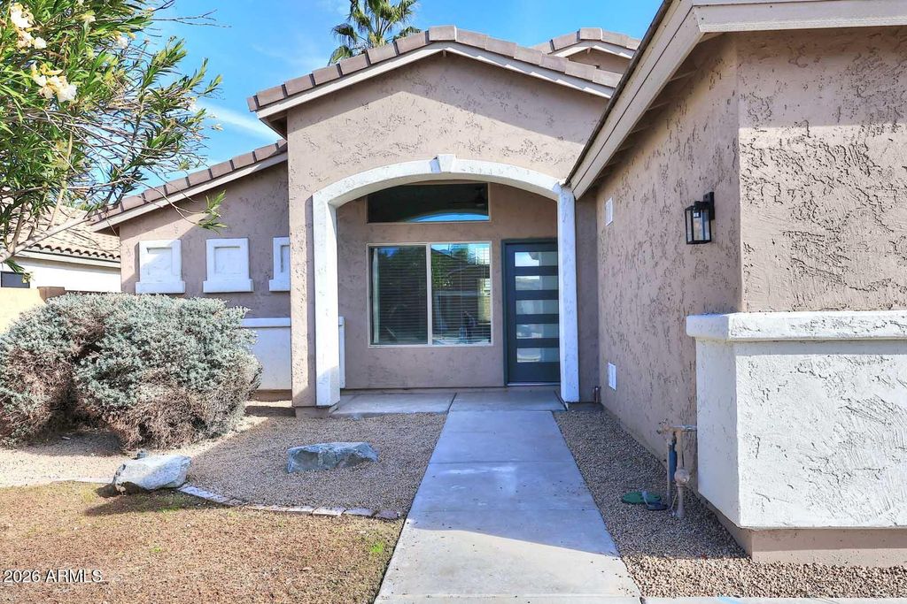 Photo of 2841 S Camellia Drive, Chandler, AZ 85286 (MLS # 6969967)