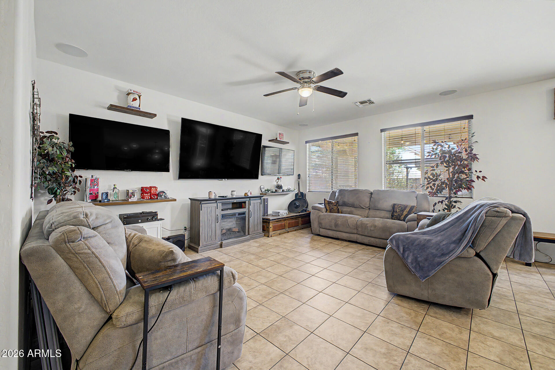 CABALLO CROSSING - PHASE 1 - Residential