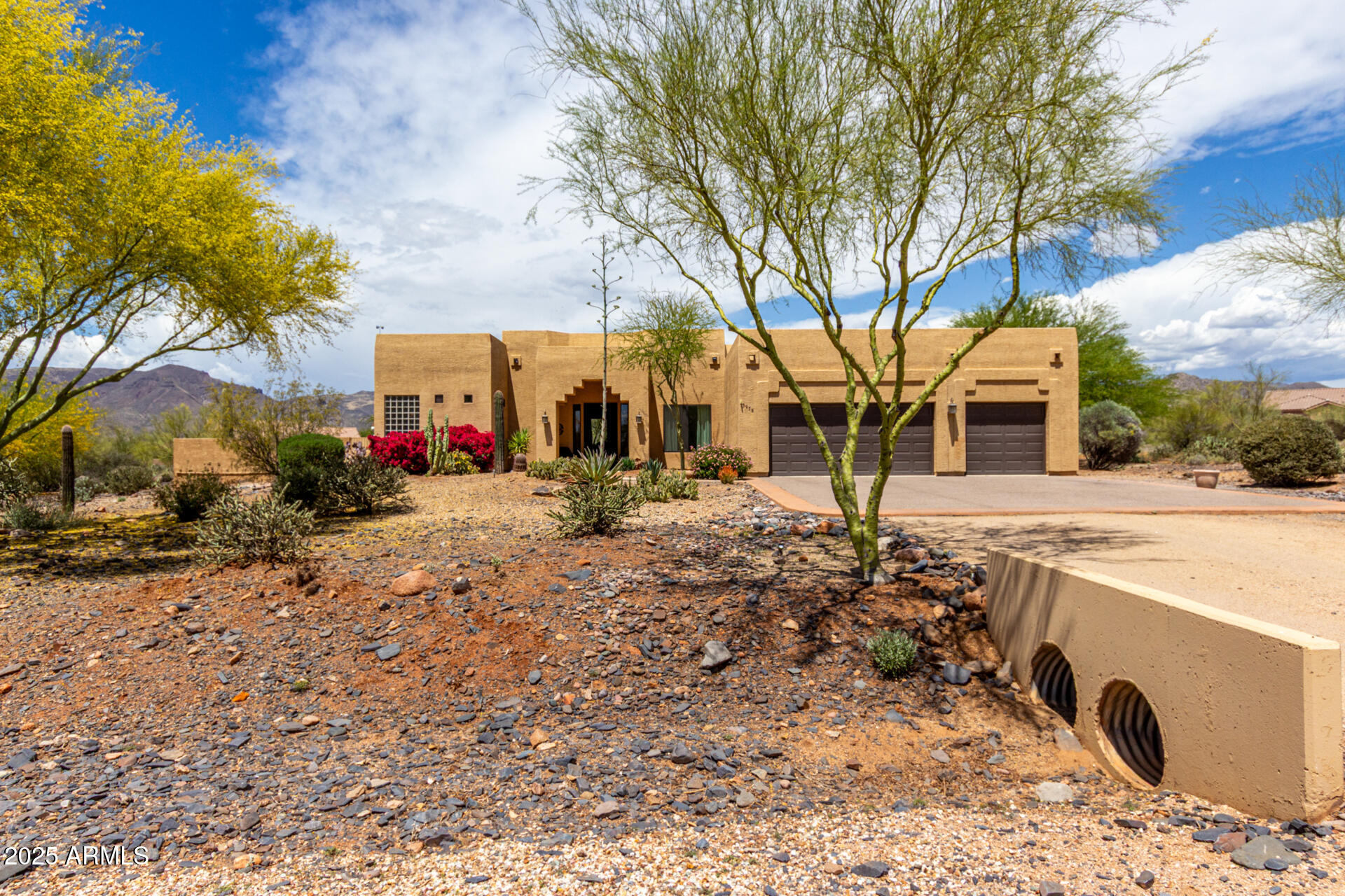 5978 E CHUCKWALLA Trail