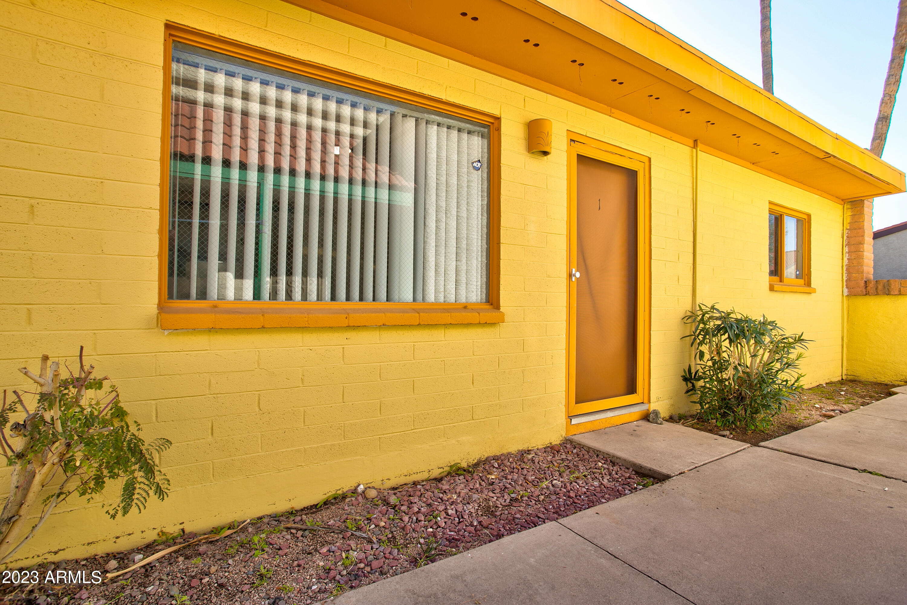 7850 E GLENROSA Avenue Apt 1