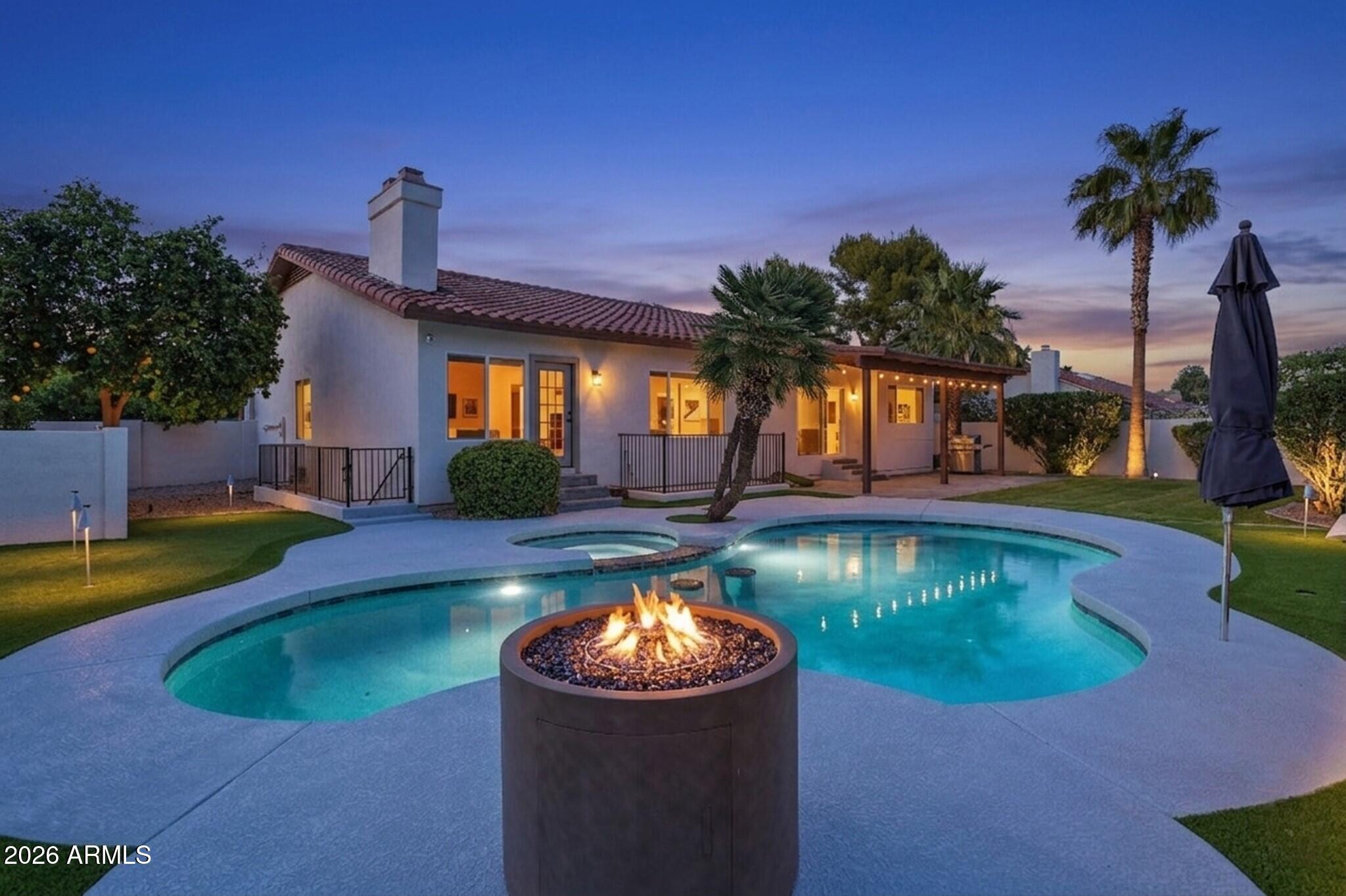 5623 E CLAIRE Drive