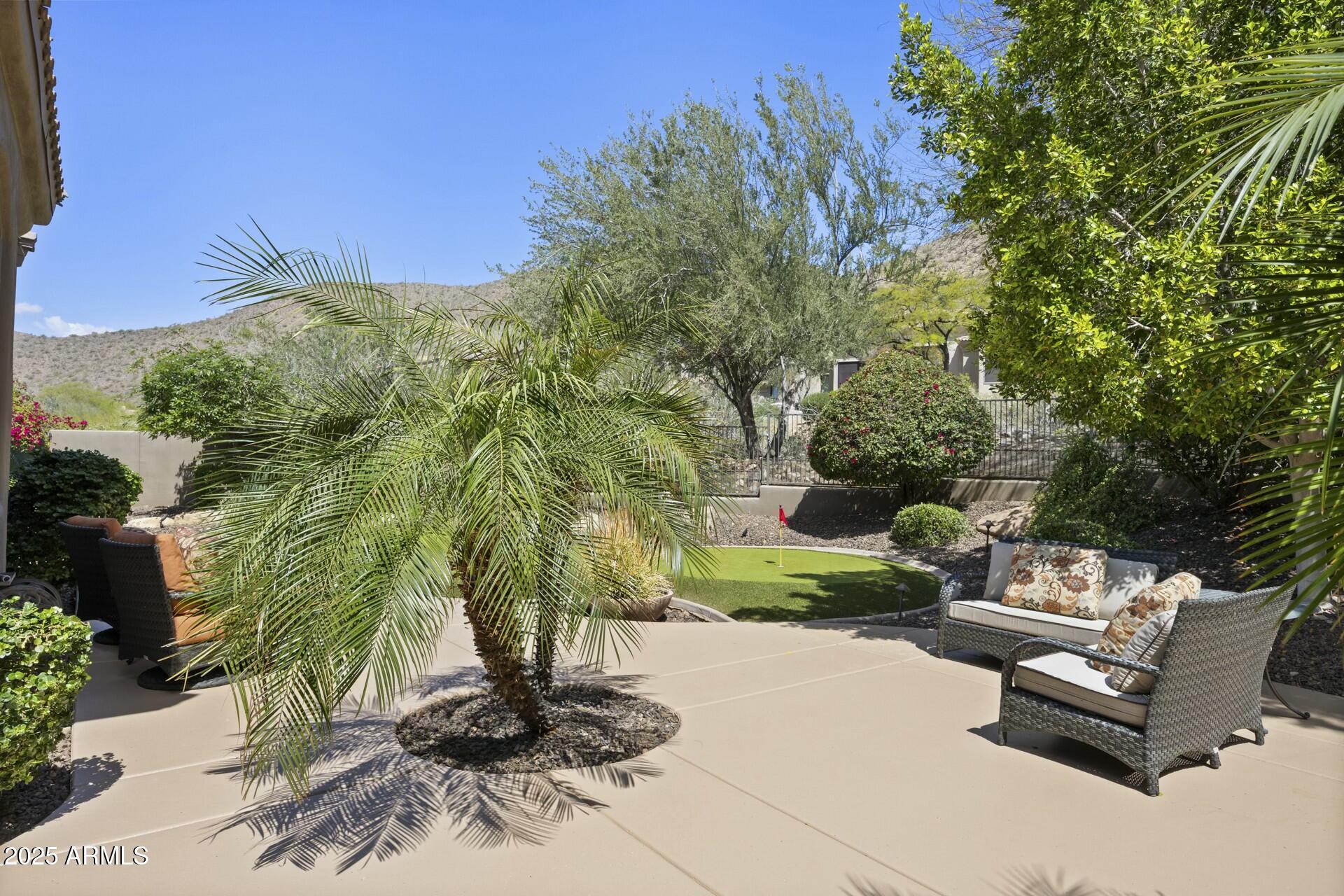 11904 E DESERT TRAIL Road
