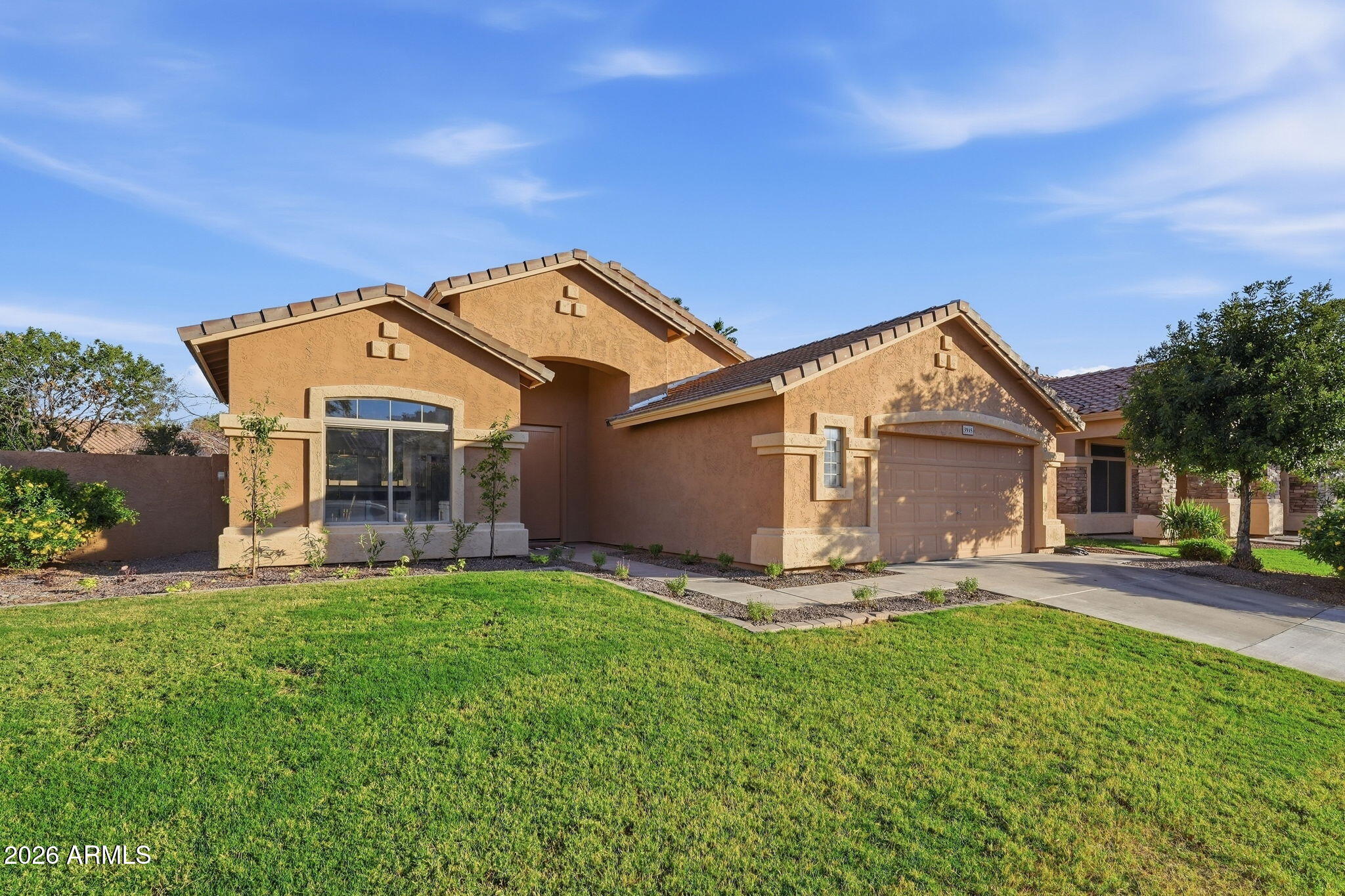 3945 S CACTUS WREN Drive