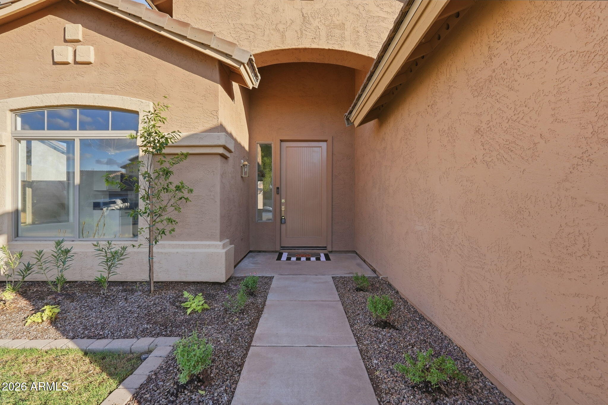3945 S CACTUS WREN Drive