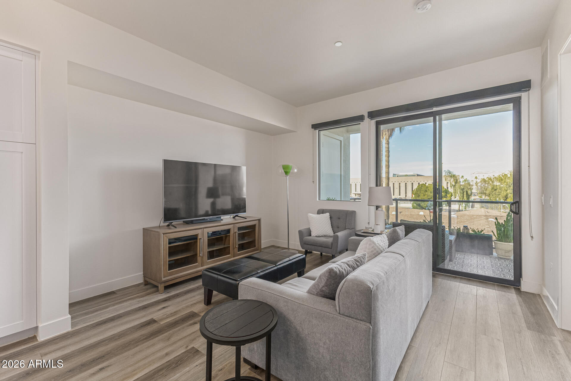 7300 E EARLL Drive 3020