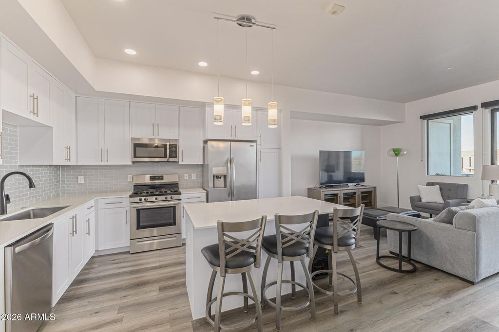 Photo of 7300 E Earll Drive #3020, Scottsdale, AZ 85251 (MLS # 6974597)