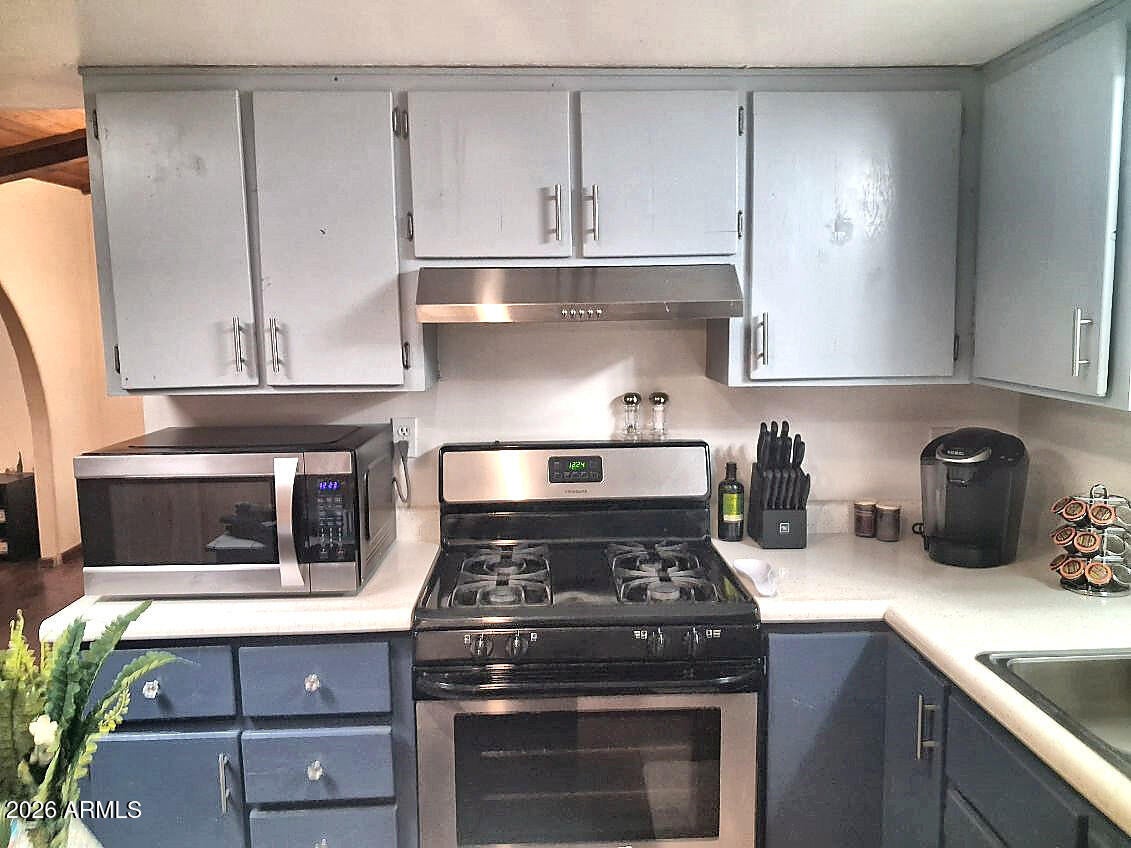 240 S 12TH Street