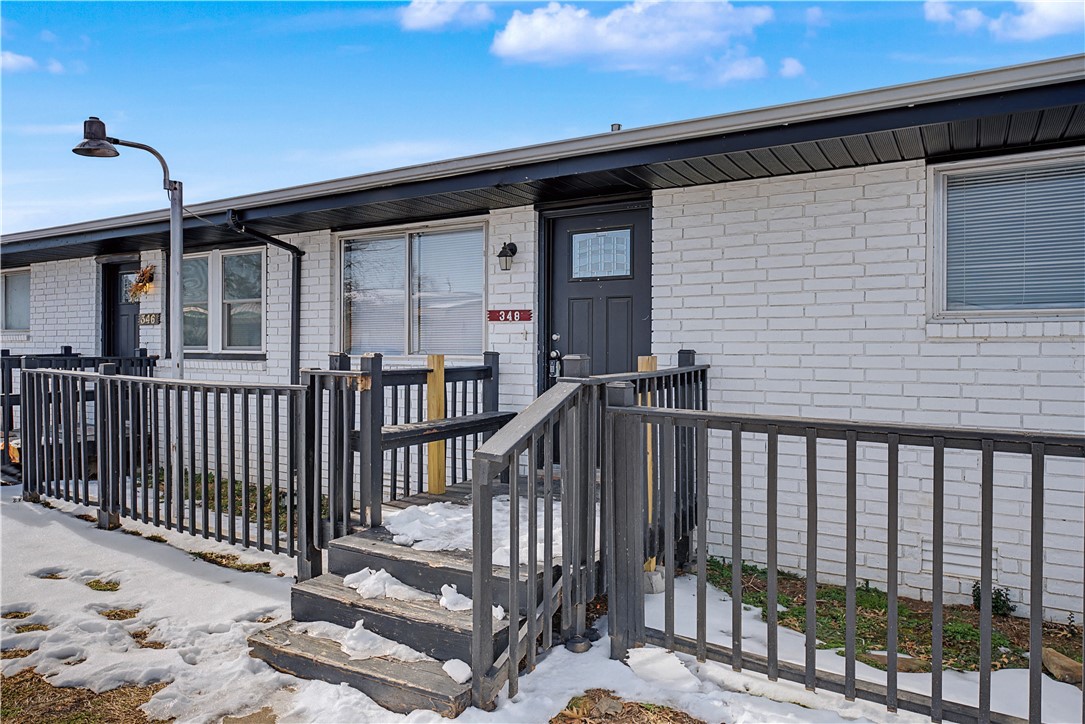 Western Terrace Unit 2 Rogers - Residential Lease