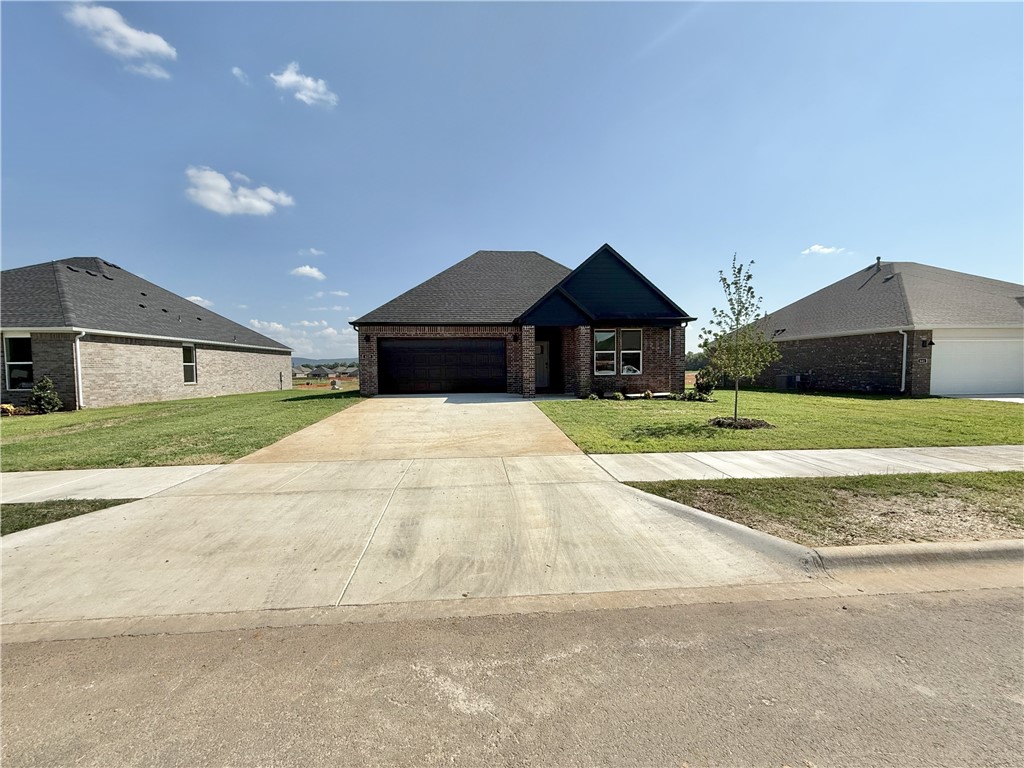 Goose Creek Village Ph. 5 - Residential Lease