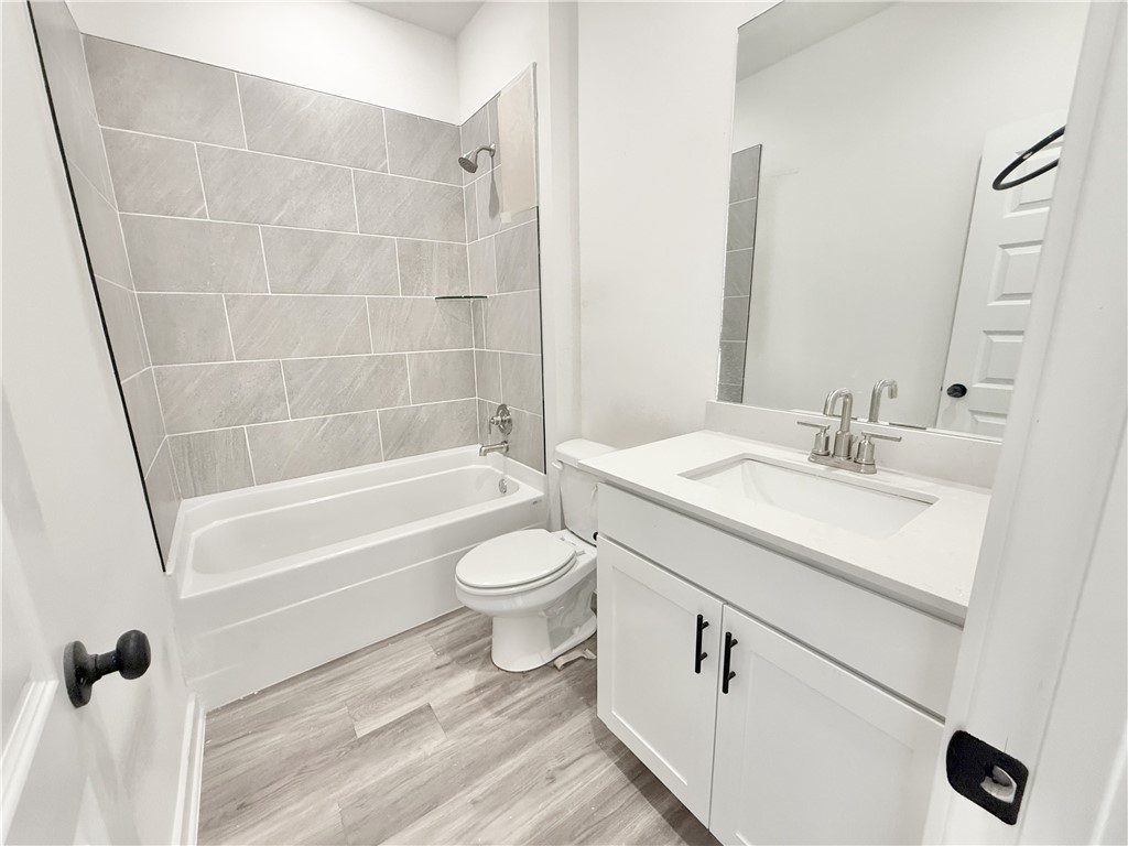 Goose Creek Village Ph. 5 - Residential Lease