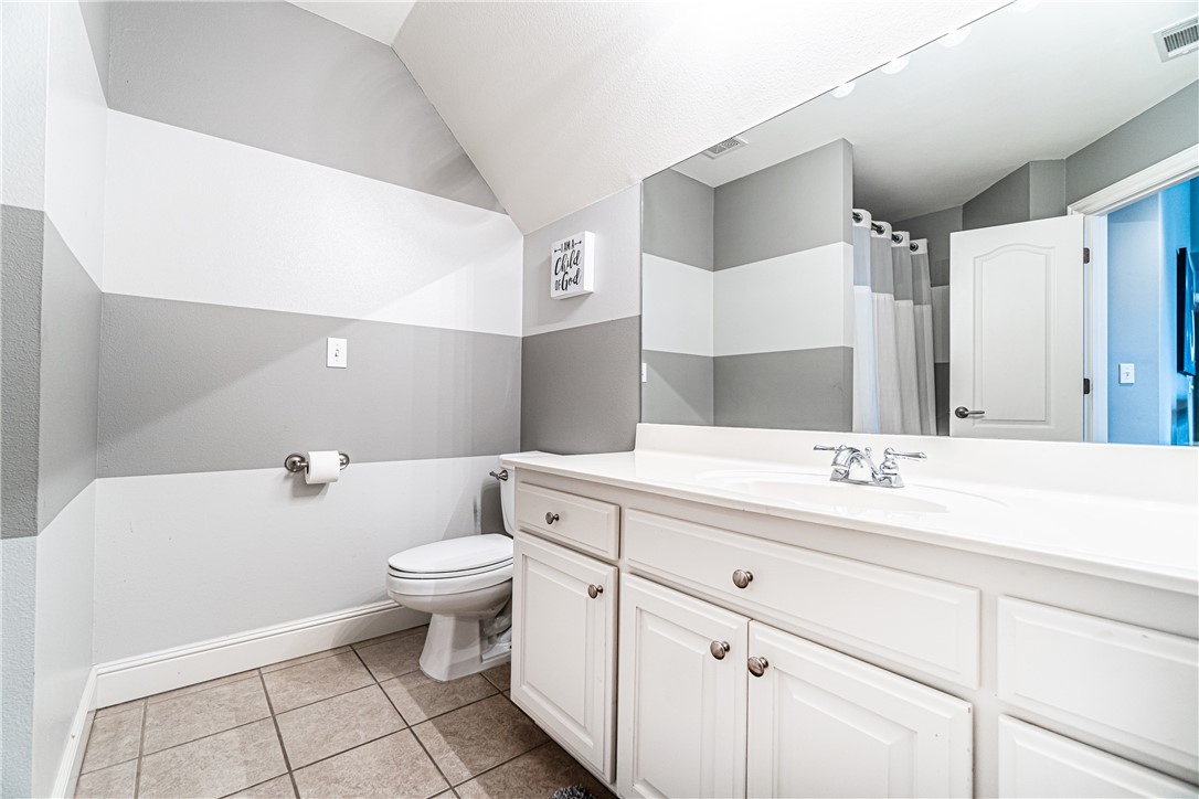 Manors On Blossom Way Crk Ph 2 Rogers - Residential