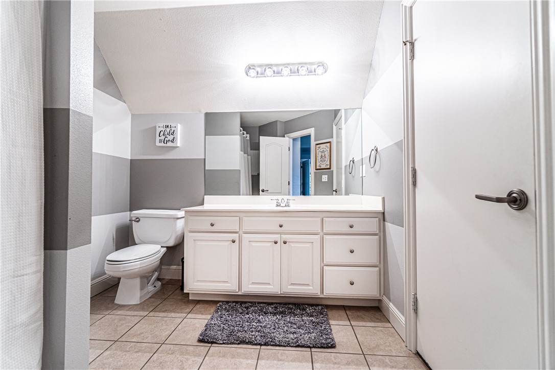 Manors On Blossom Way Crk Ph 2 Rogers - Residential