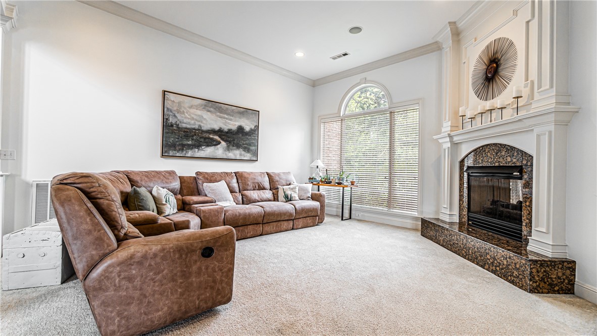 Manors On Blossom Way Crk Ph 2 Rogers - Residential