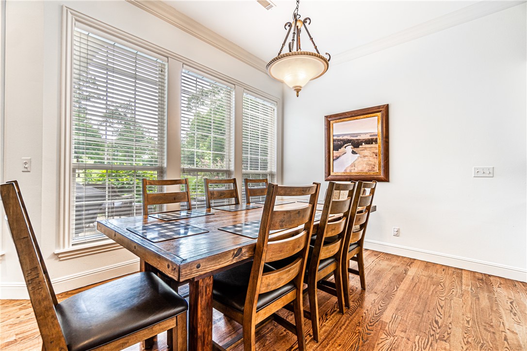 Manors On Blossom Way Crk Ph 2 Rogers - Residential