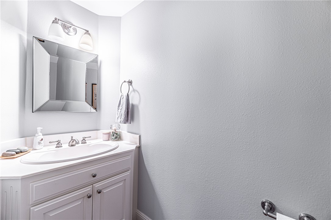 Manors On Blossom Way Crk Ph 2 Rogers - Residential