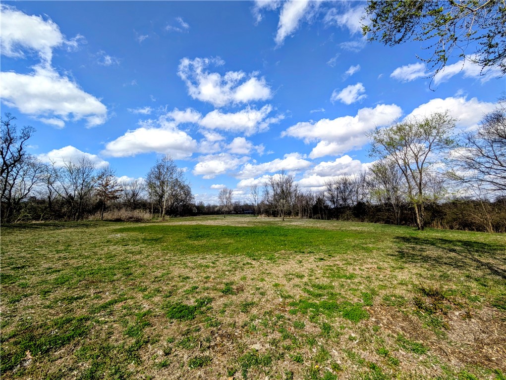 Fayetteville Outlots - Land