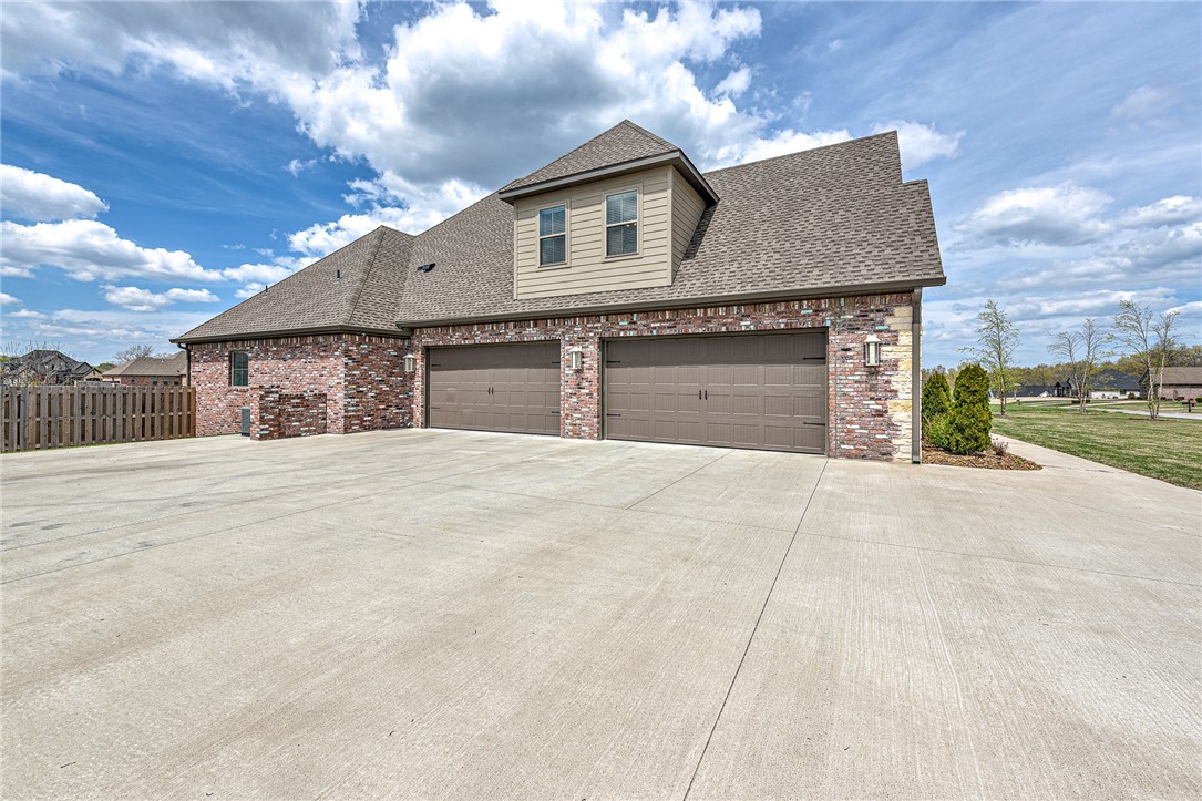 Meadows, The Little Flock - Residential
