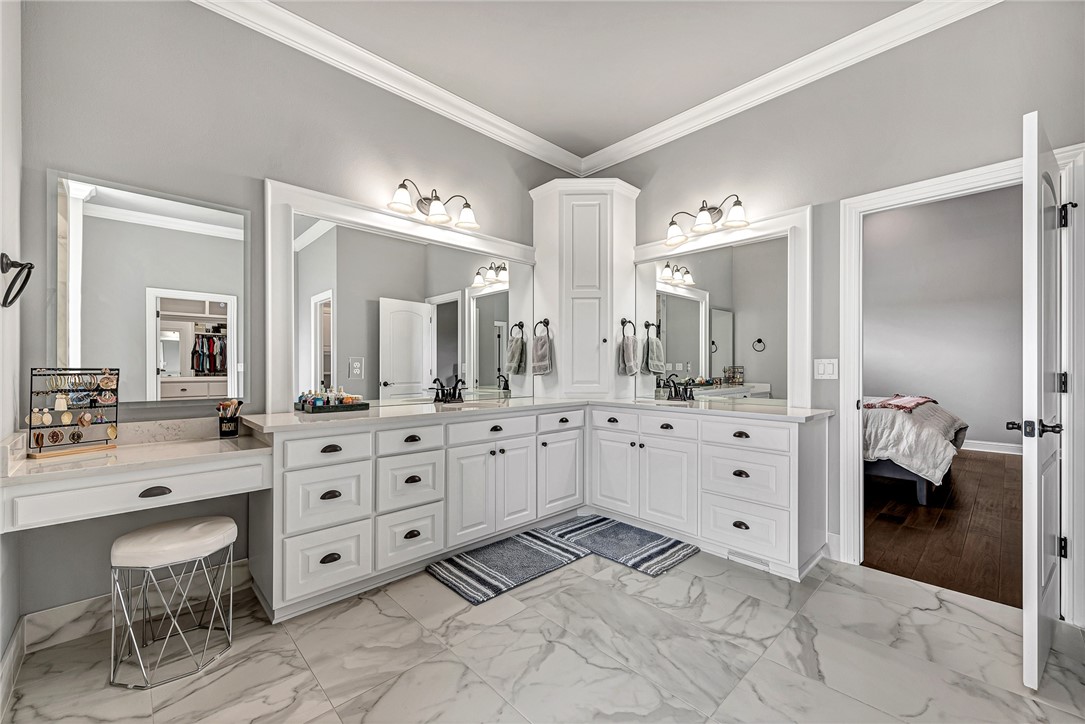 Meadows, The Little Flock - Residential