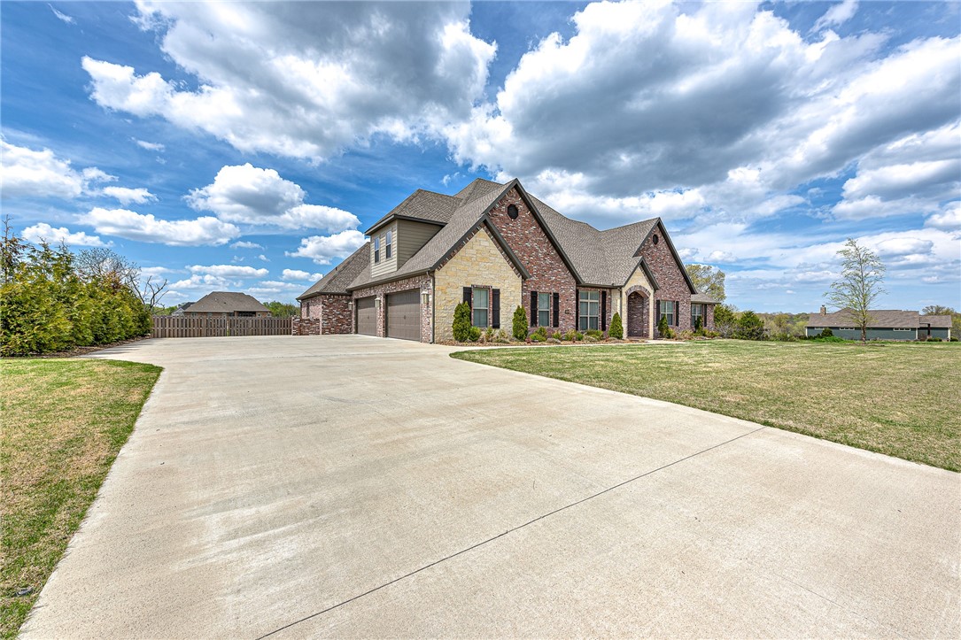 Meadows, The Little Flock - Residential