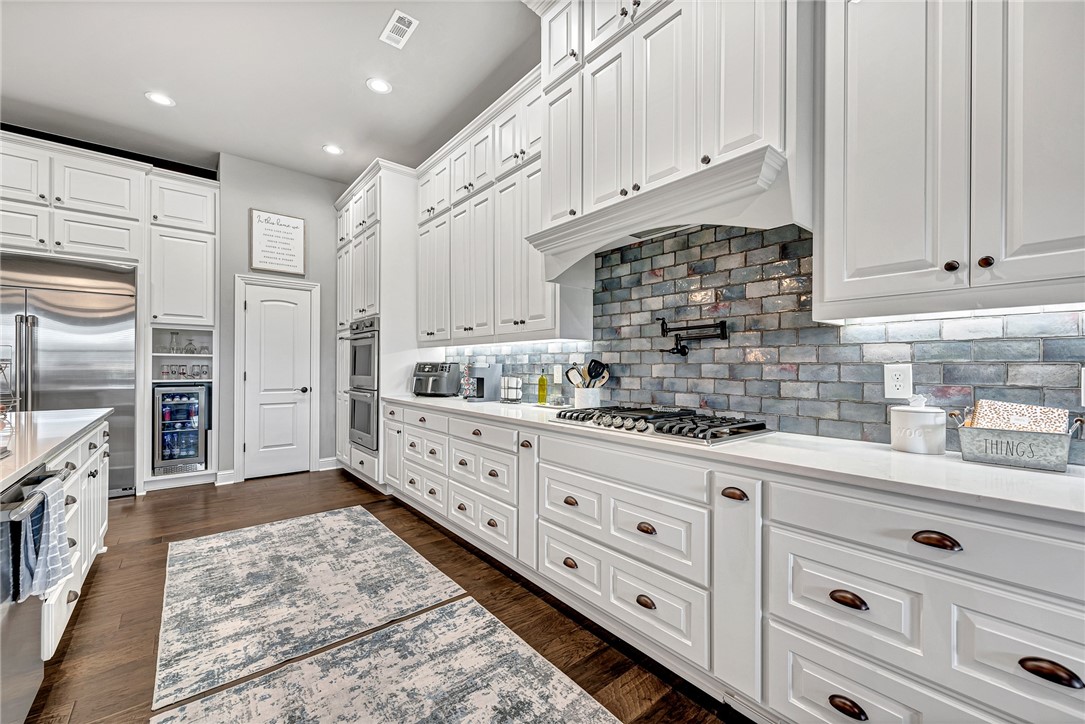 Meadows, The Little Flock - Residential