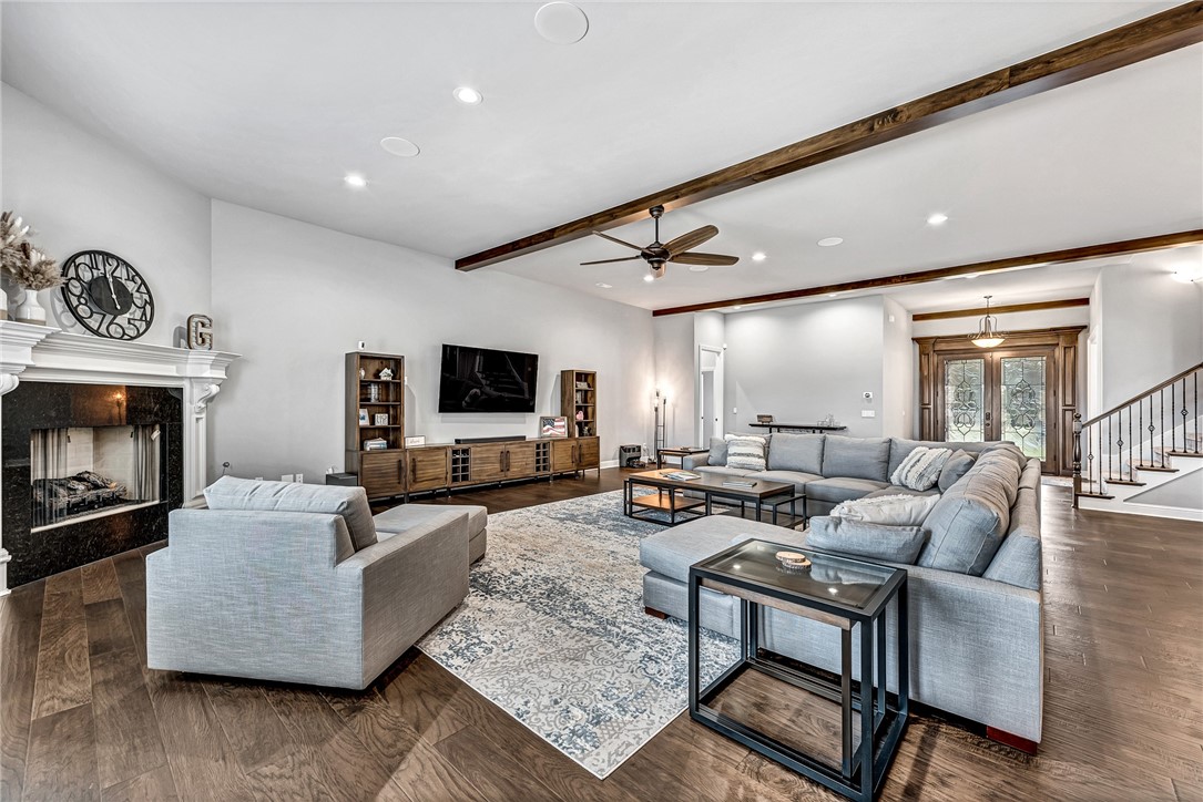 Meadows, The Little Flock - Residential