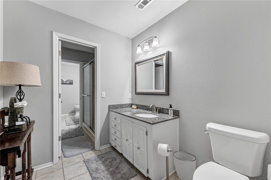 Townhouse Tct 3 A/K/A Drake Court Bvv - Residential