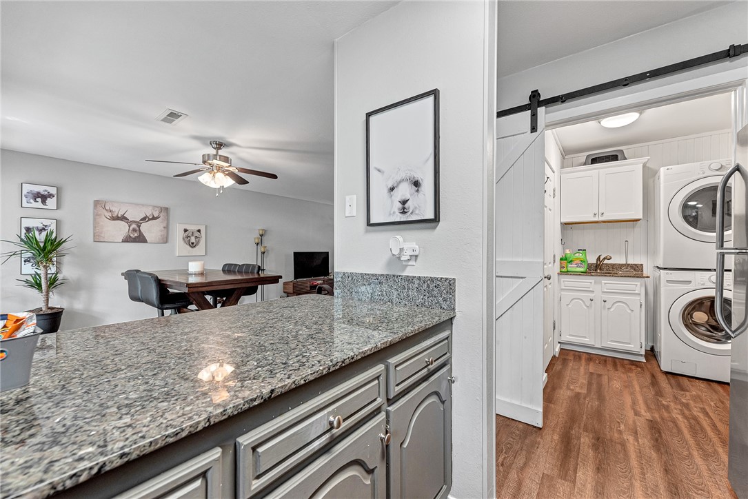 Townhouse Tct 3 A/K/A Drake Court Bvv - Residential