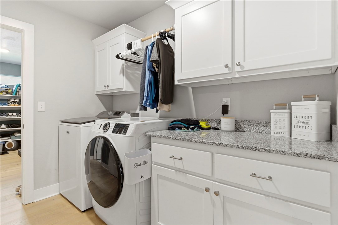 Lands End Sub Bvv - Residential