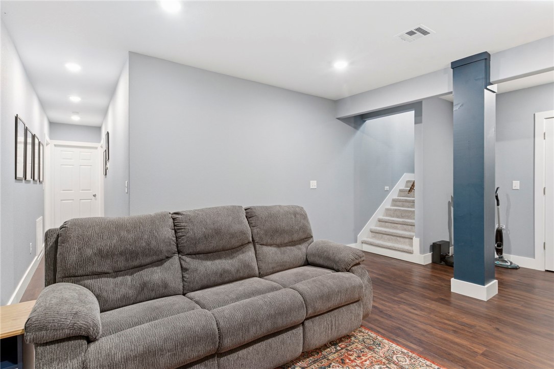 Lands End Sub Bvv - Residential