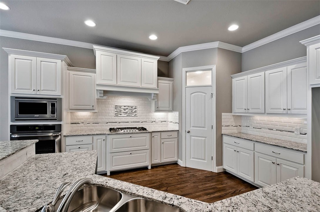 Elm Valley Sub Ph I Elm Spgs - Residential