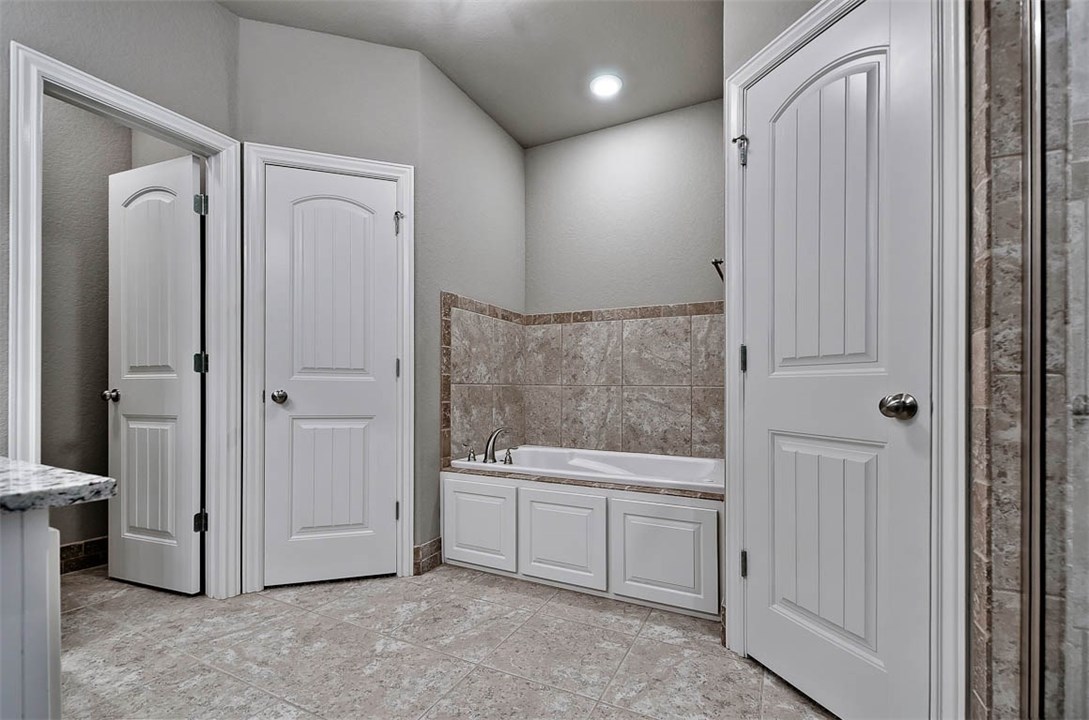Elm Valley Sub Ph I Elm Spgs - Residential