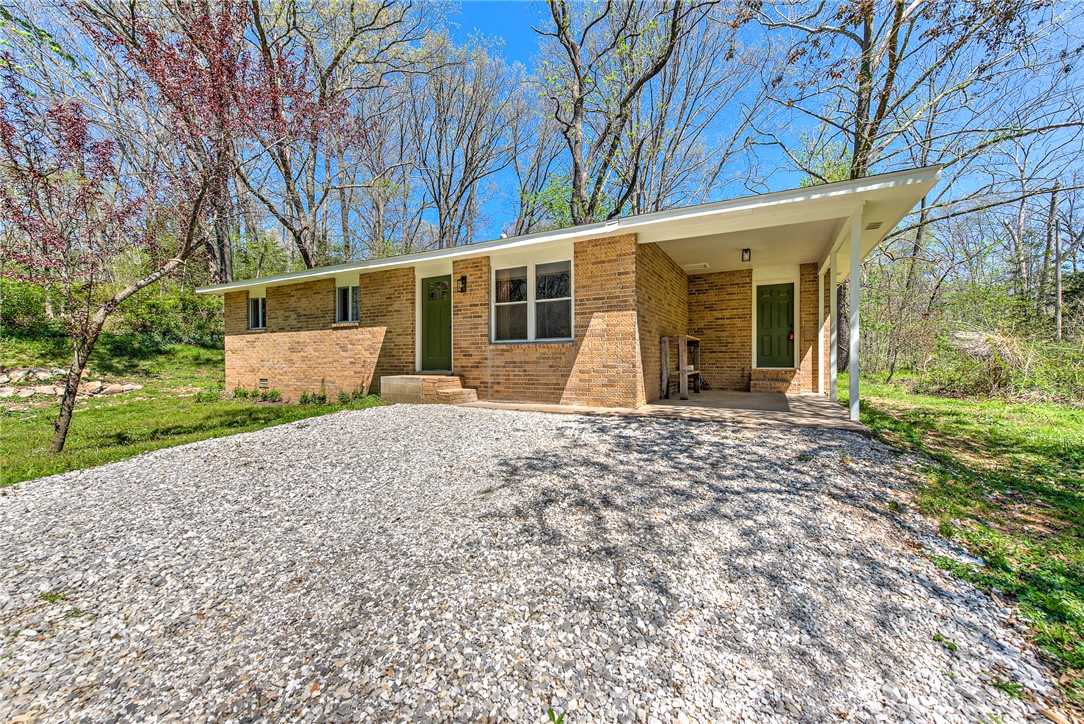 Cowgur Add 1 - Residential Lease