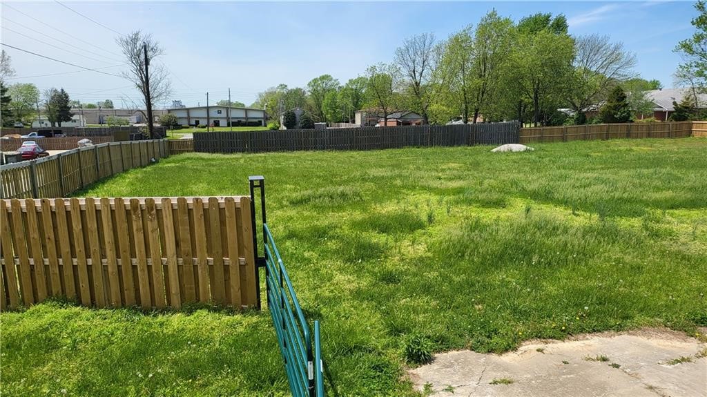 Springdale Outlots - Land