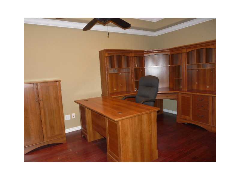 01-19-30-Rogers - Commercial Sale