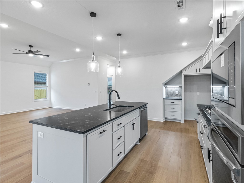 Hillcrest - Residential