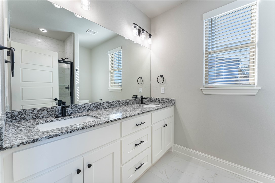 Givens Place Pea Ridge - Residential Lease