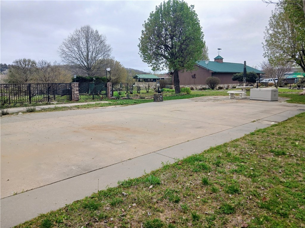 Outdoor Resorts In The Ozarks - Land