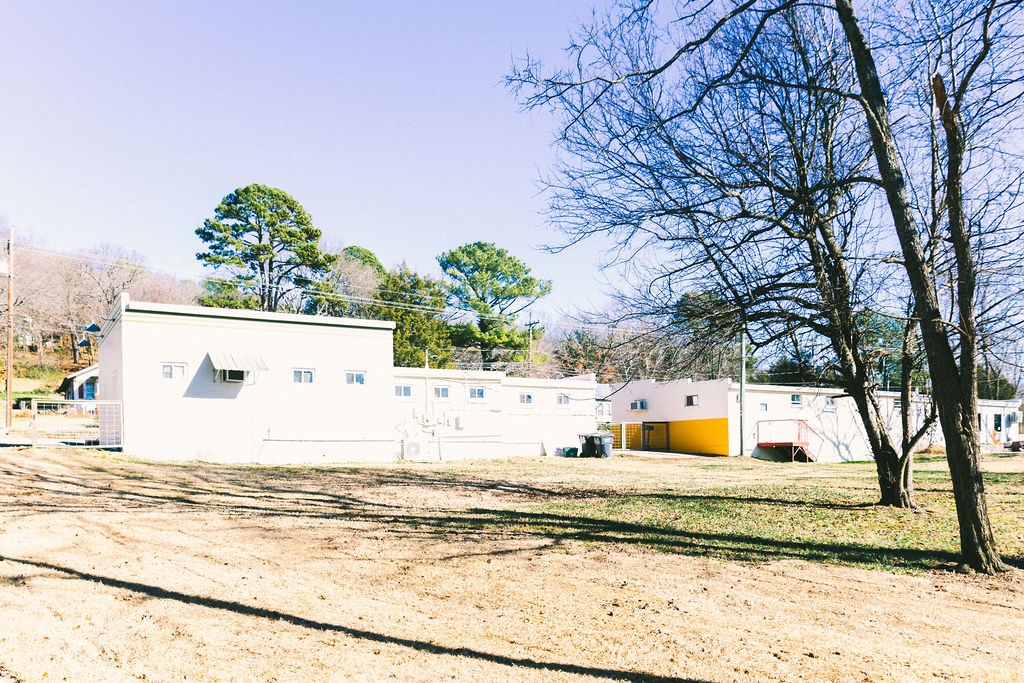 Aumicks Add - Commercial Lease