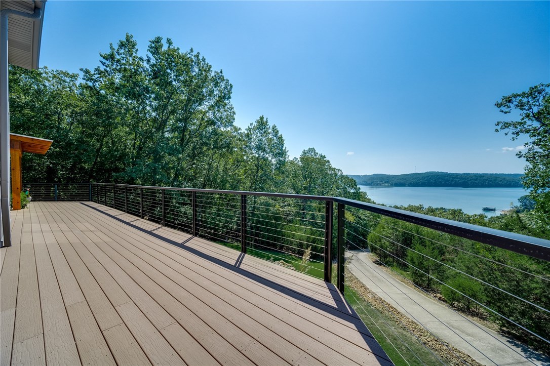 Pine Log - Residential