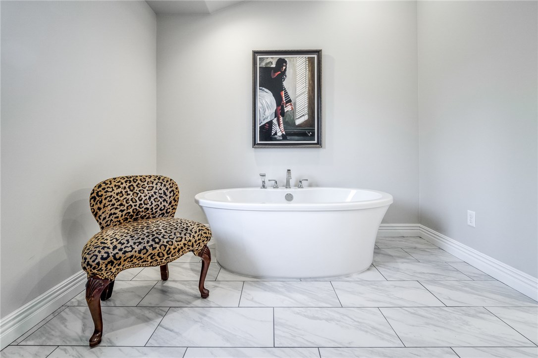 Pine Log - Residential