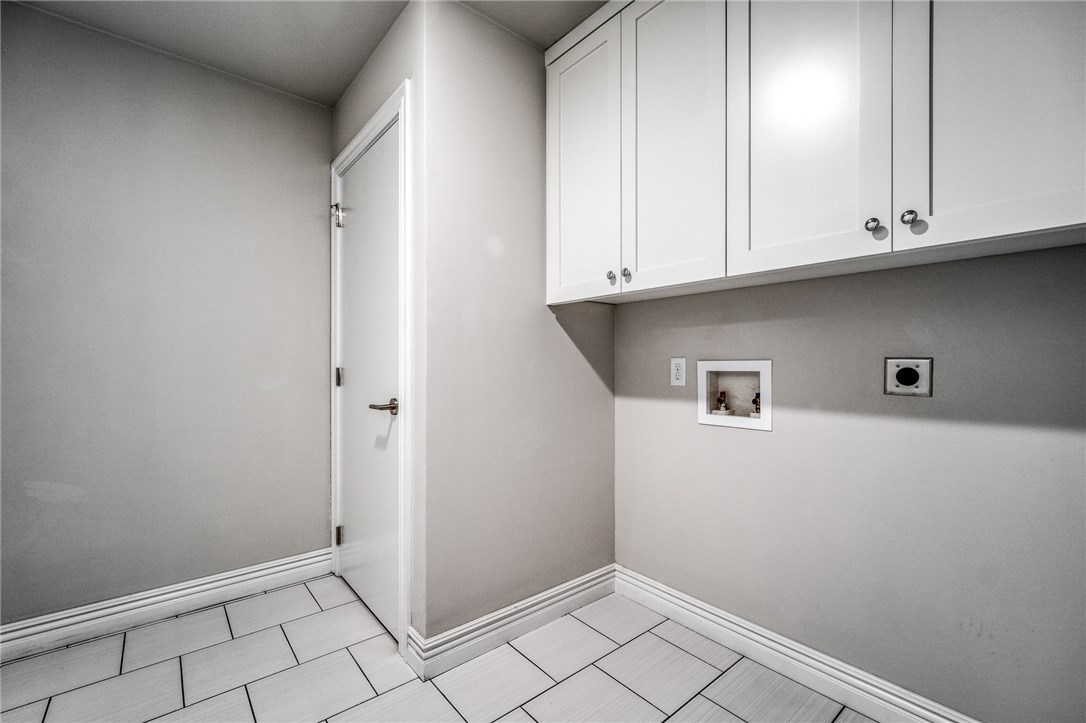 Pine Log - Residential