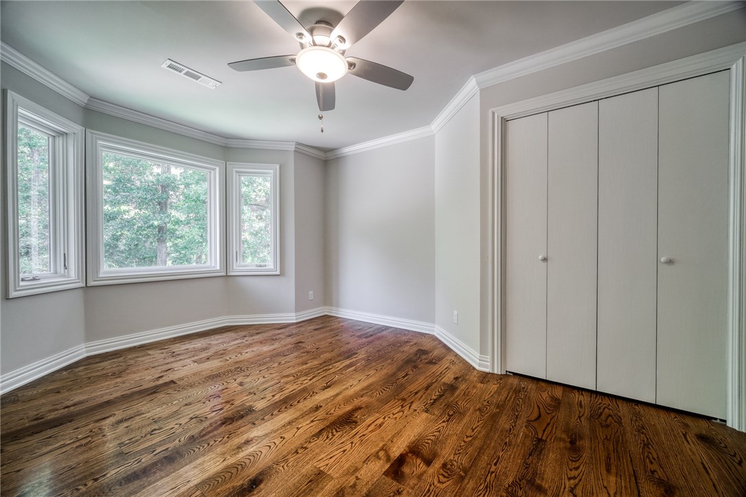 Pine Log - Residential